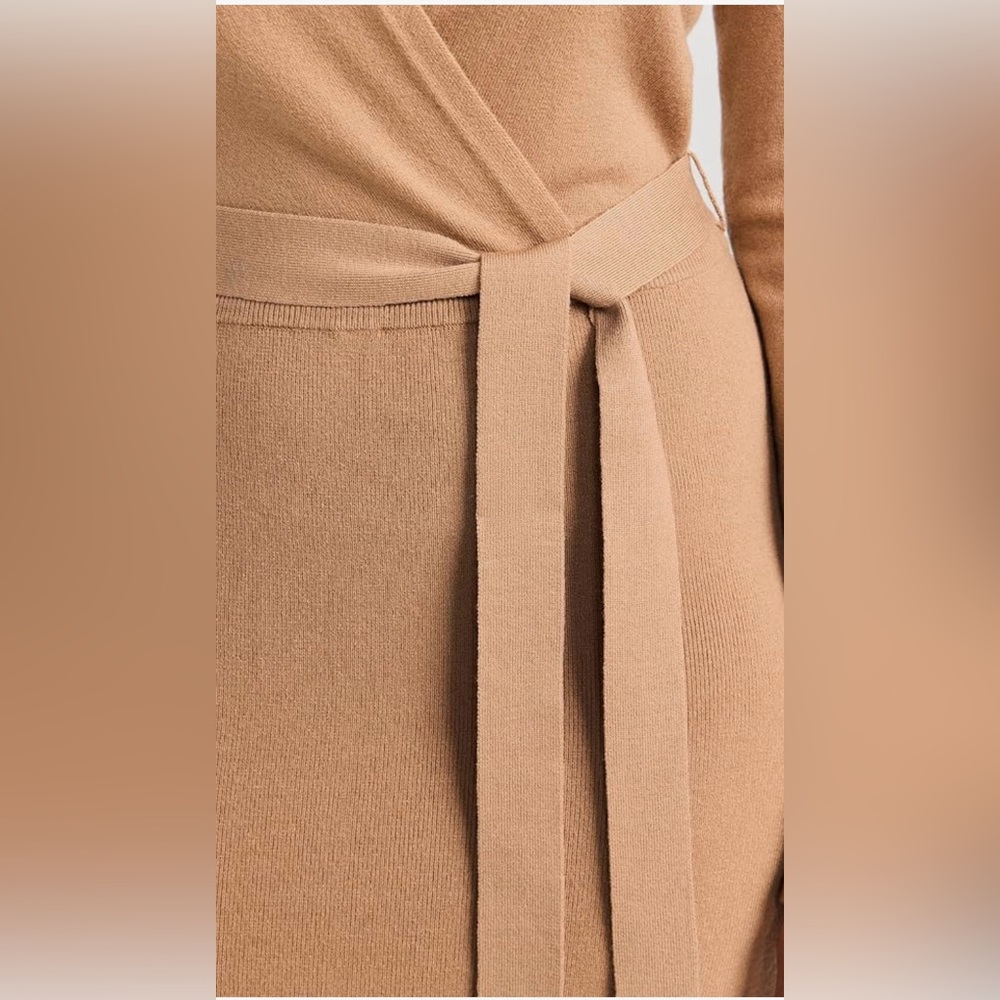 PAIGE Carmen Sweater Dress Color Deep Camel ๐ช Size XS - Picture 11 of 12